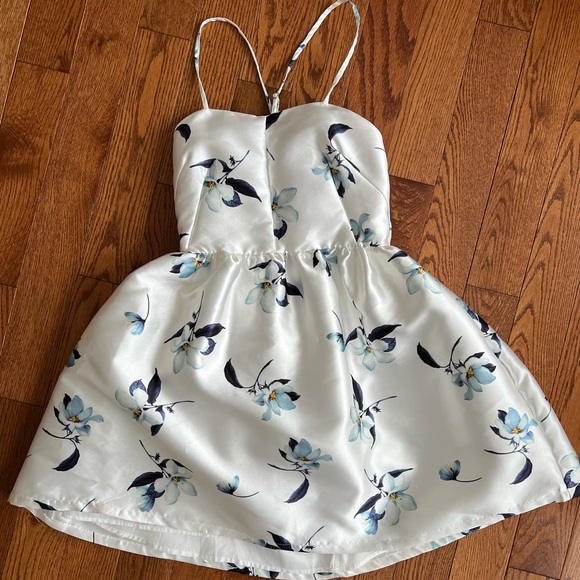 HONEY Chelsea Dress great for Prom/Graduation dress - Picture 1 of 6